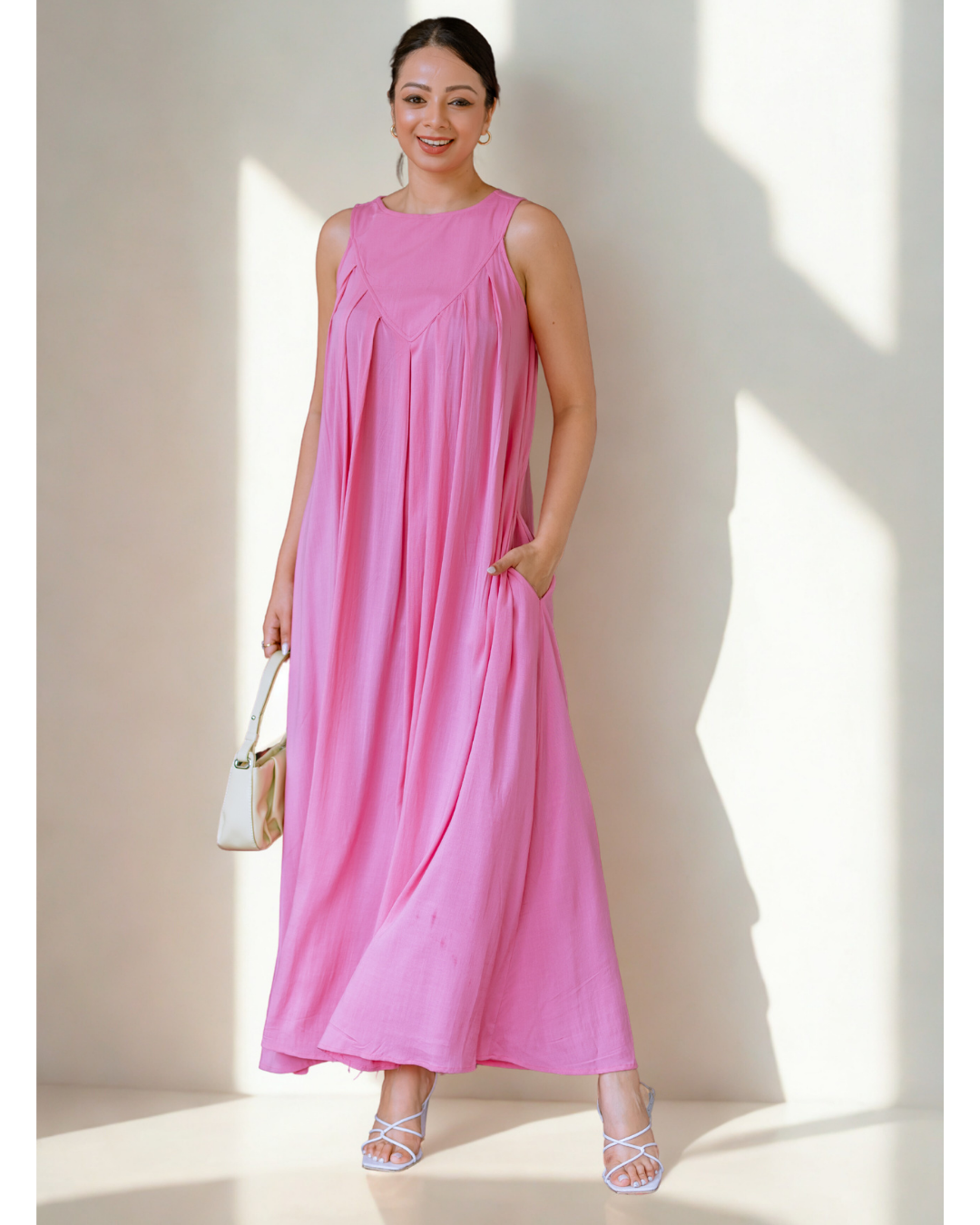 Pink Flowy Maxi Dress AVANTA Pink Flowy Maxi Dress AVANTA