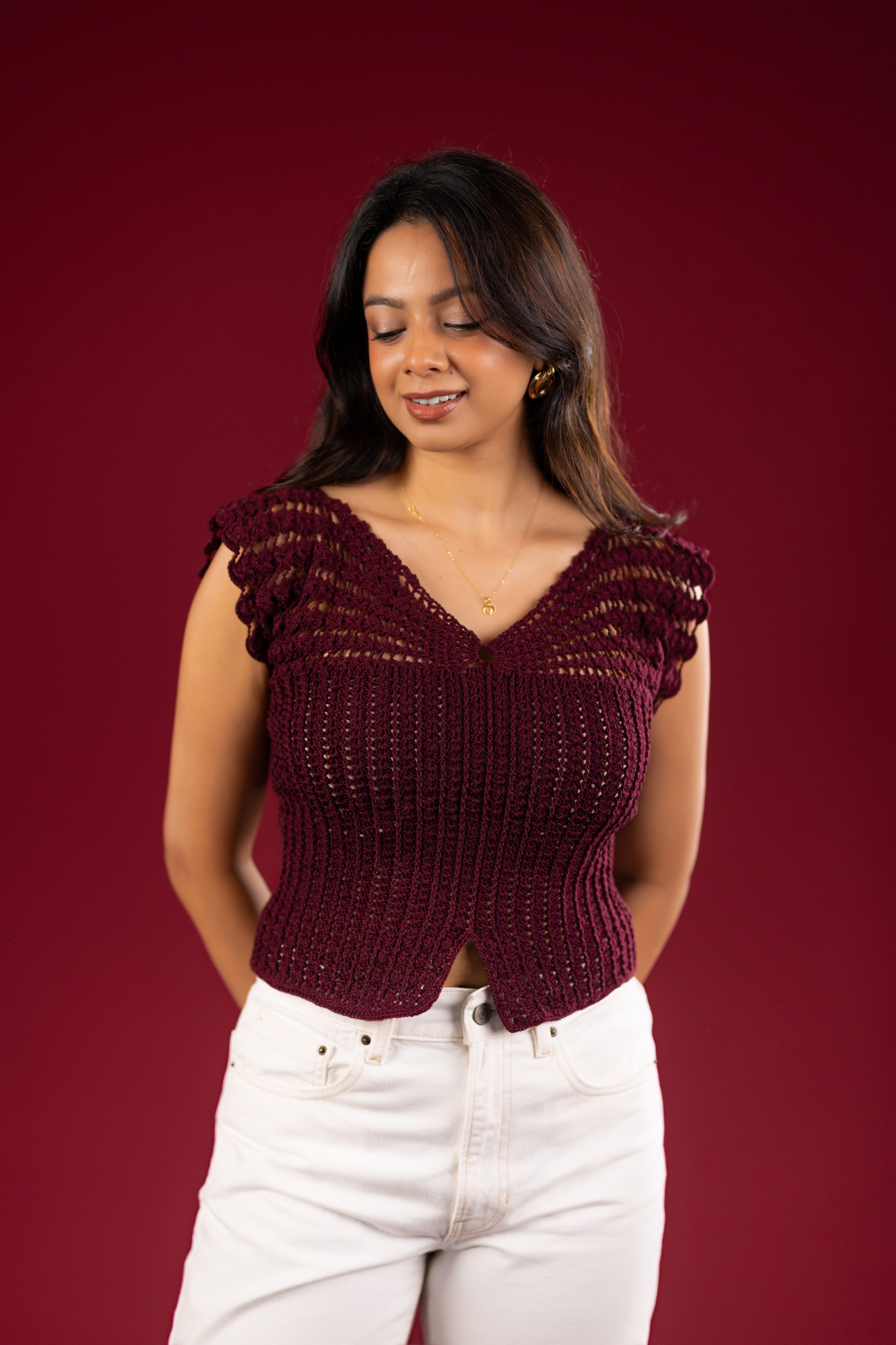 Structured V-Neck Knit Top in  Merlot