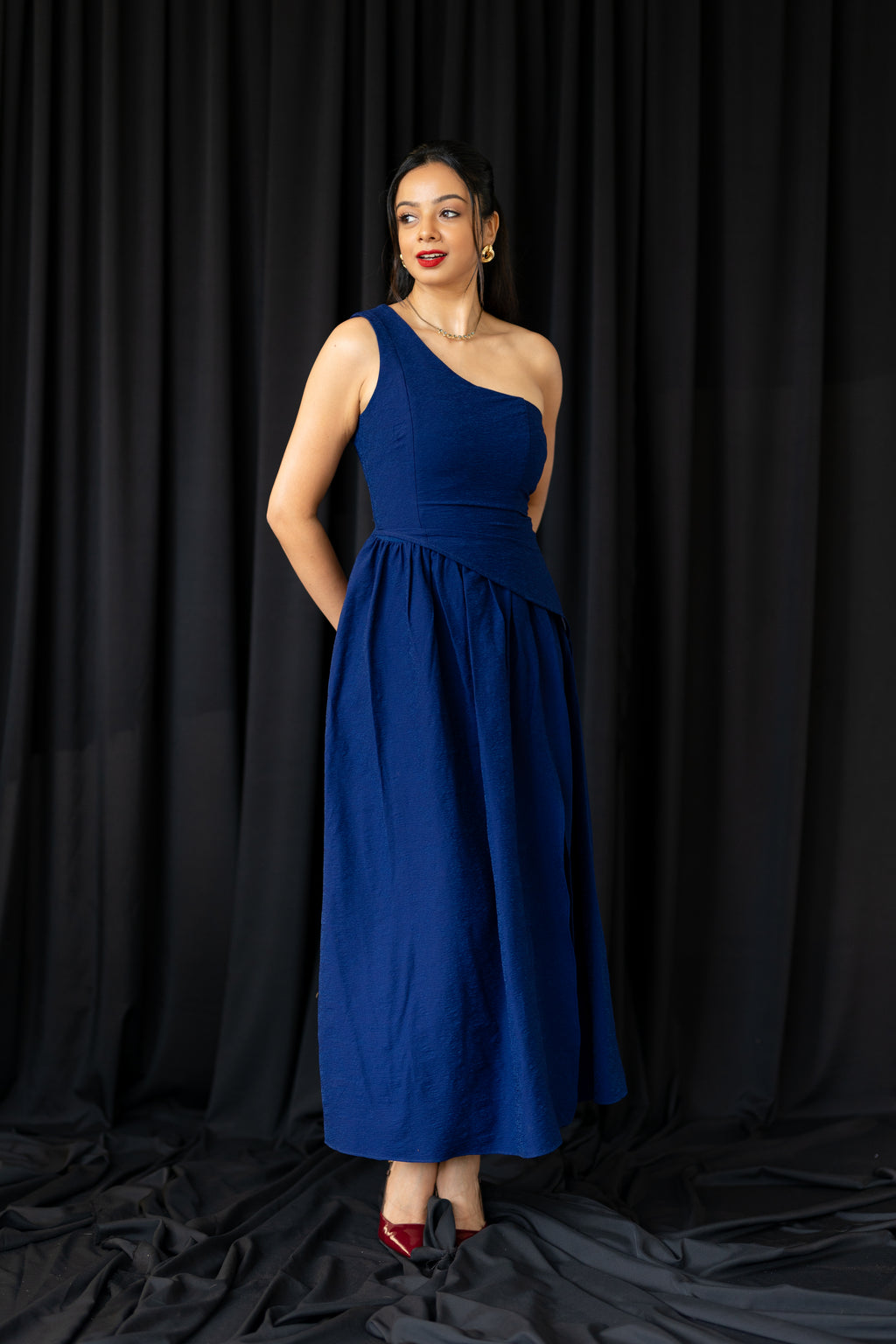 The One-Shoulder Architectural Midi Dress